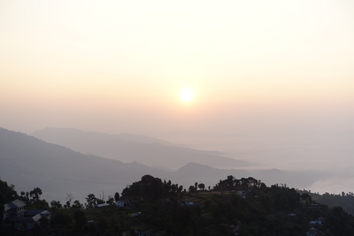 尼泊爾－波卡拉魚尾峰日出